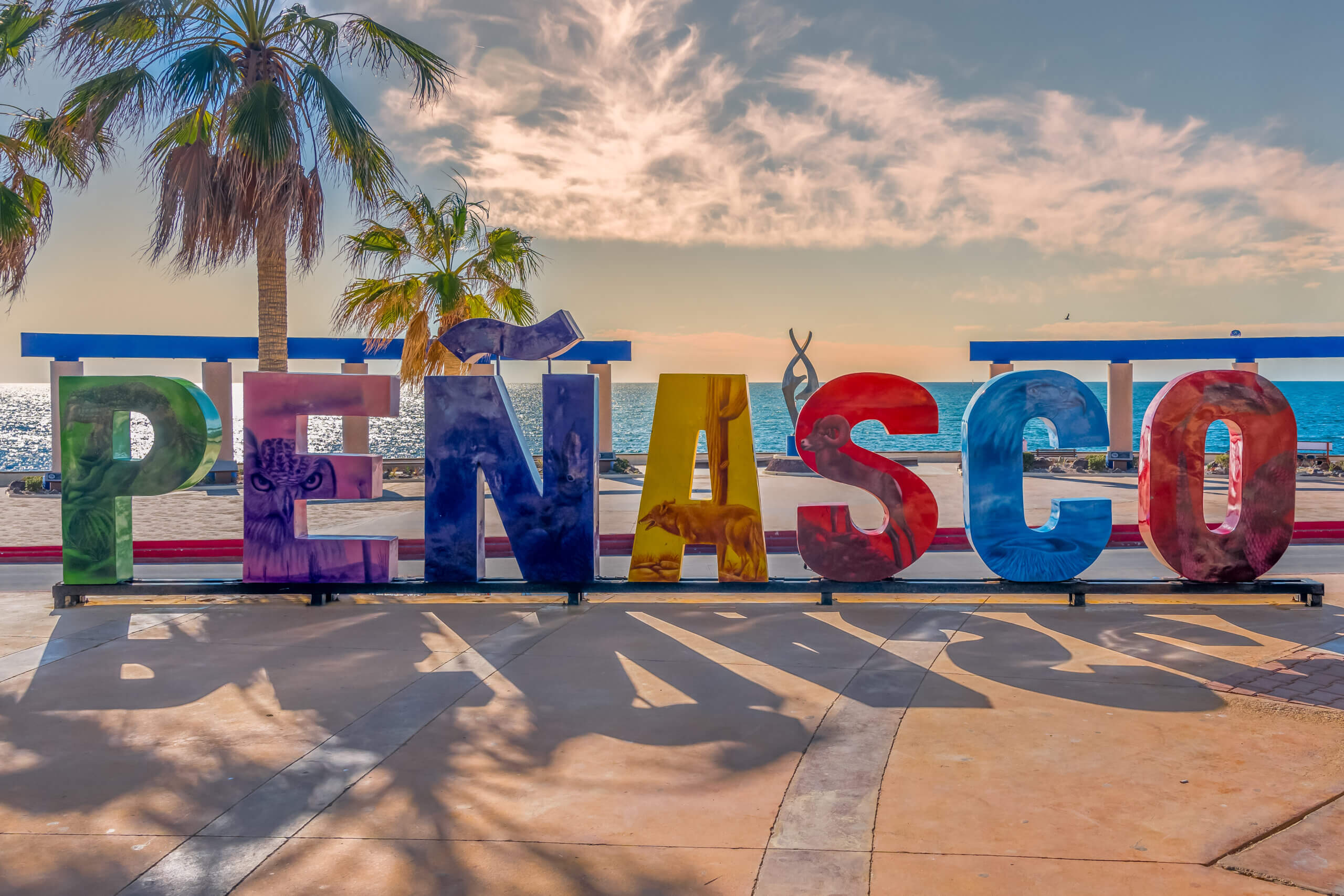 Seascape Welcome: Puerto Peñasco’s Inviting Sign