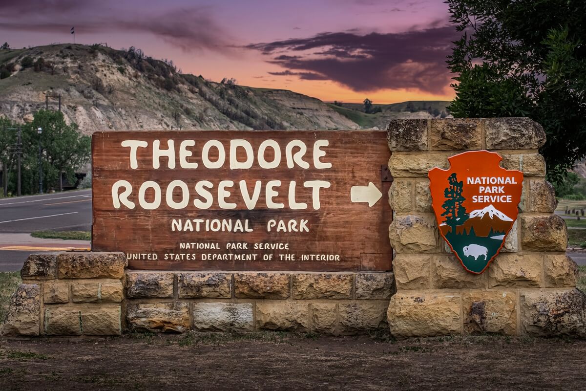 Welcome to Theodore Roosevelt National Park: Medore North Dakota Signage Welcome to Theodore Roosevelt National Park: Medore North Dakota Signage