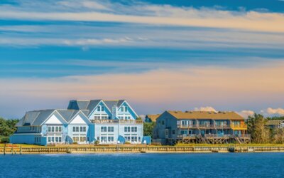 Have you ever wondered what it feels like to be hugged by the sea? North Carolin…