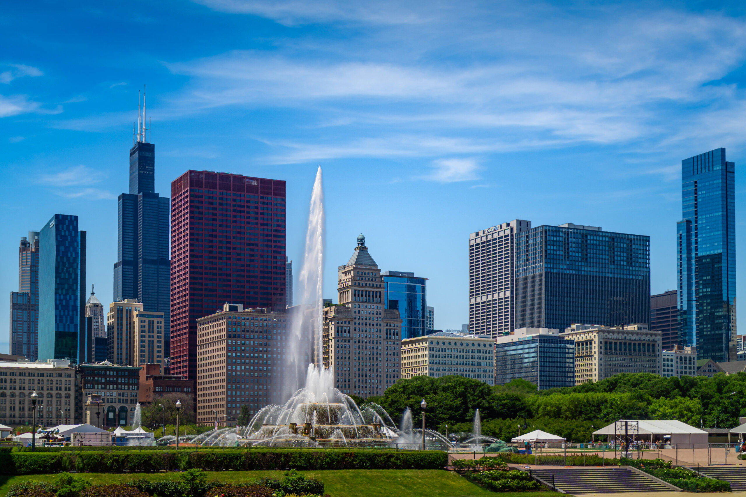 Chicago’s Heart: Buckingham Fountain and Chicago’s Landmark Architecture