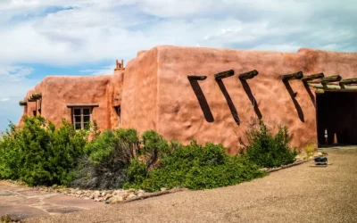 This Scenic National Park in the Painted Desert Has a ‘Rainbow Forest’ and Route 66 Retro Vibes