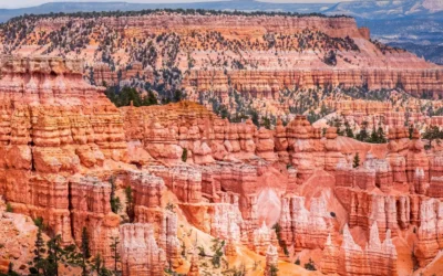 Bryce Canyon is nestled in the southwest of Utah, part of the incredible and vas…