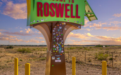 Welcome to Roswell, New Mexico: Iconic UFO Roswell New Mexico Sign