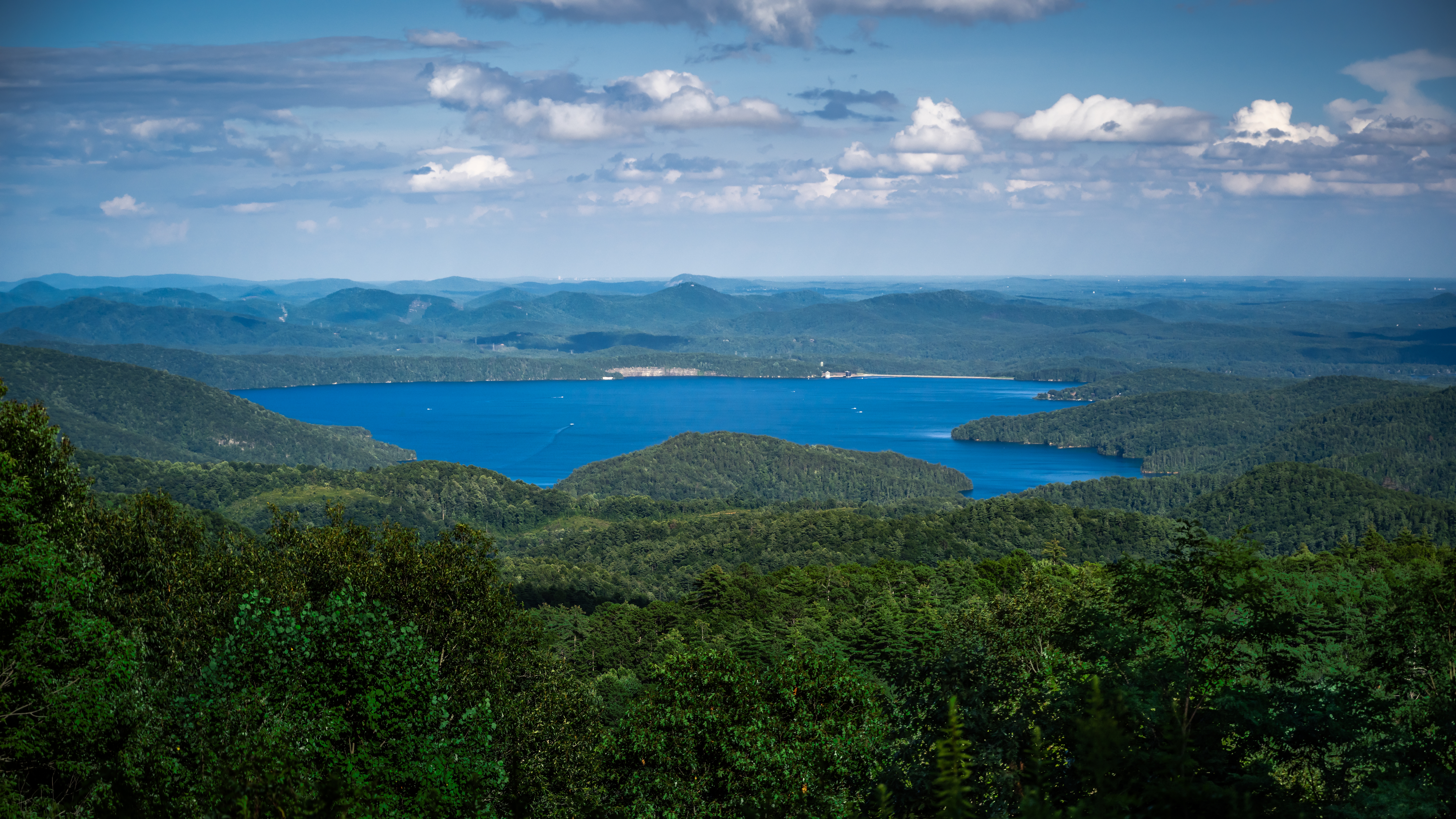 Blue Ridge Mountains Overlooking Lake Jocasee: North Carolina Blue Ridge Mountains Overlooking Lake Jocasee: North Carolina