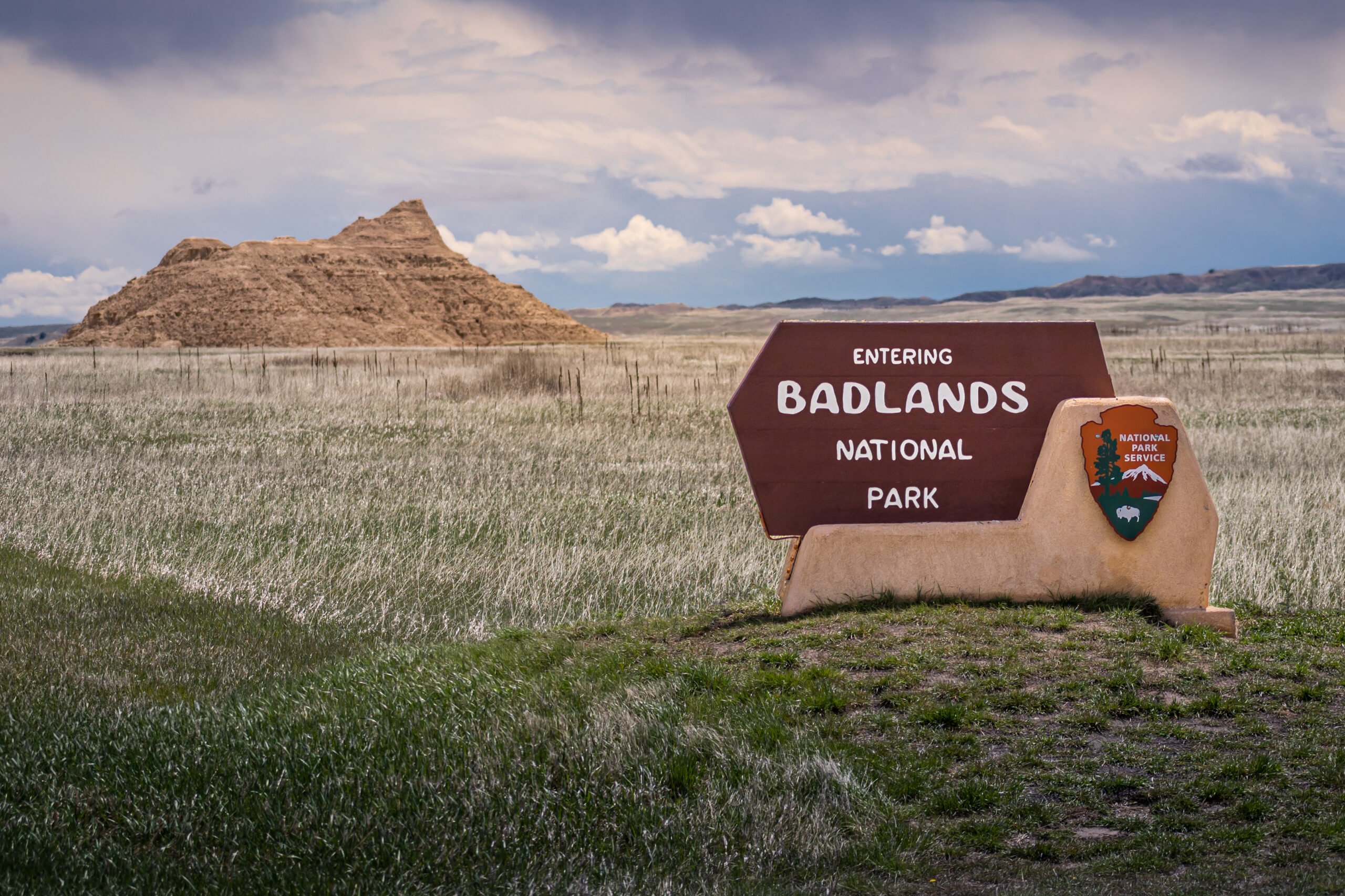 This Dramatic Stretch of Eroded Cliffs and Prairie Was Once Called ‘Bad Lands’—Now It’s a Must-visit for Travelers