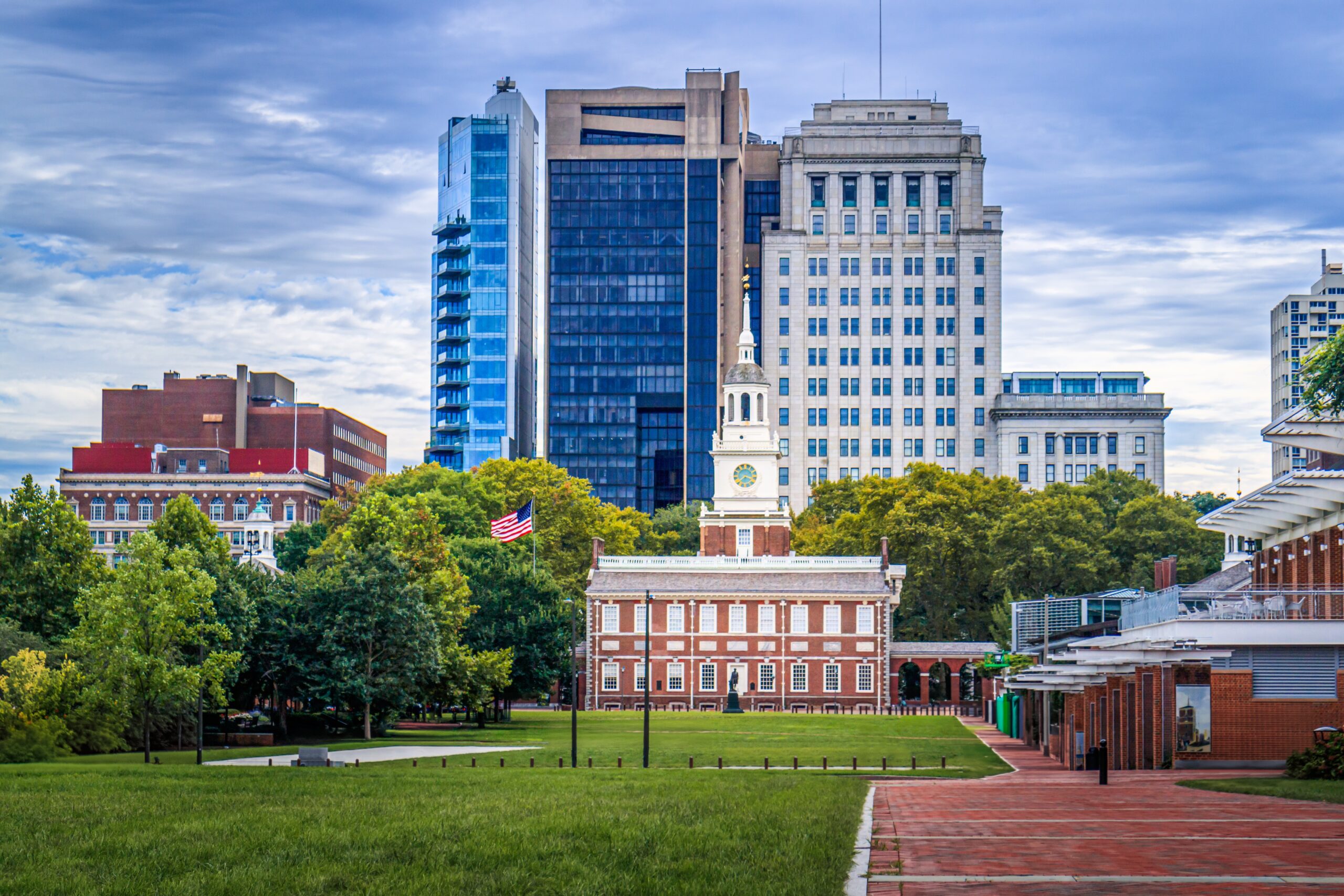Philadelphia’s Heart: Independence Hall and Urban Philly Skyline