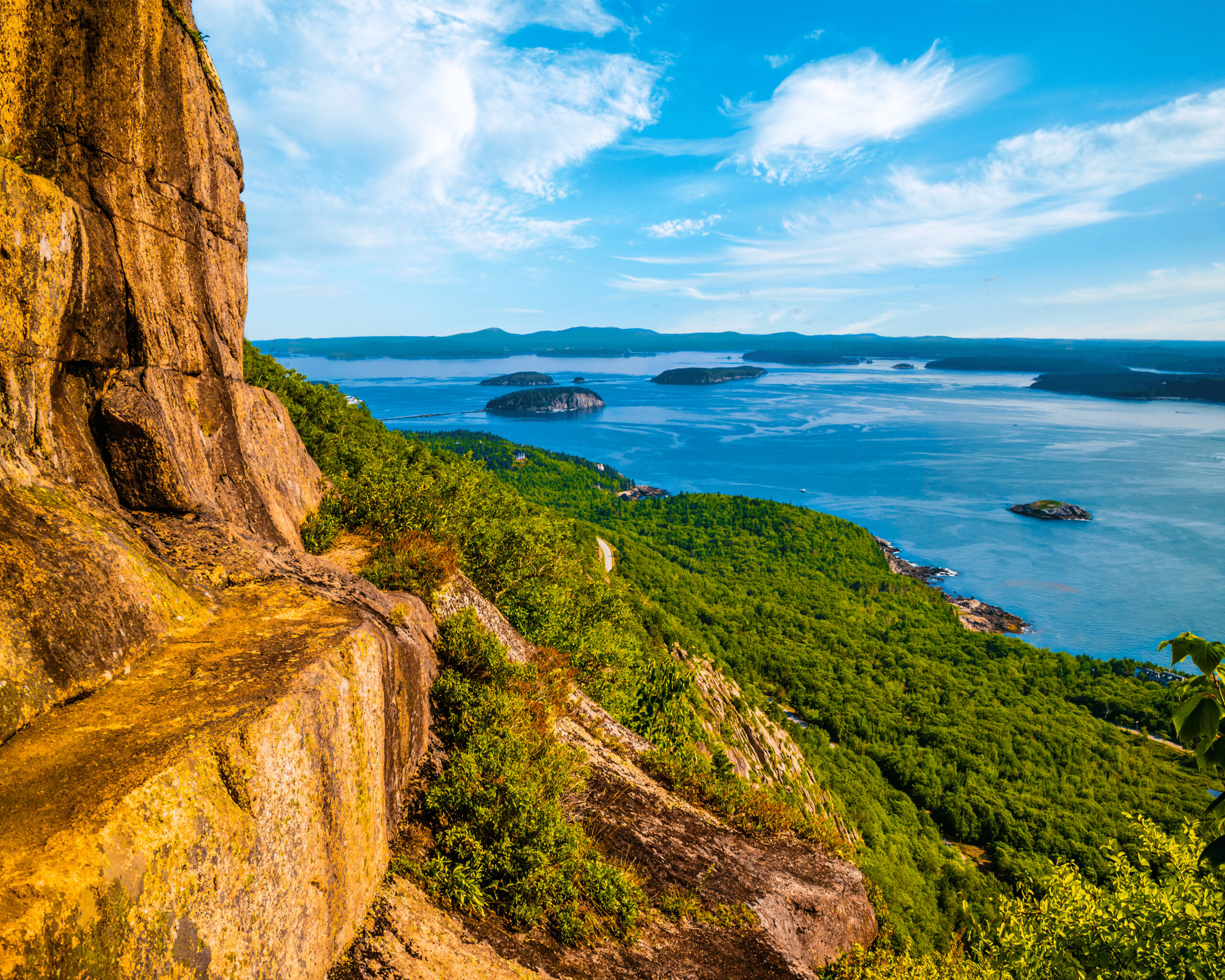 14 Best Places to Visit in Maine for First-Time Visitors 14 Best Places to Visit in Maine for First-Time Visitors