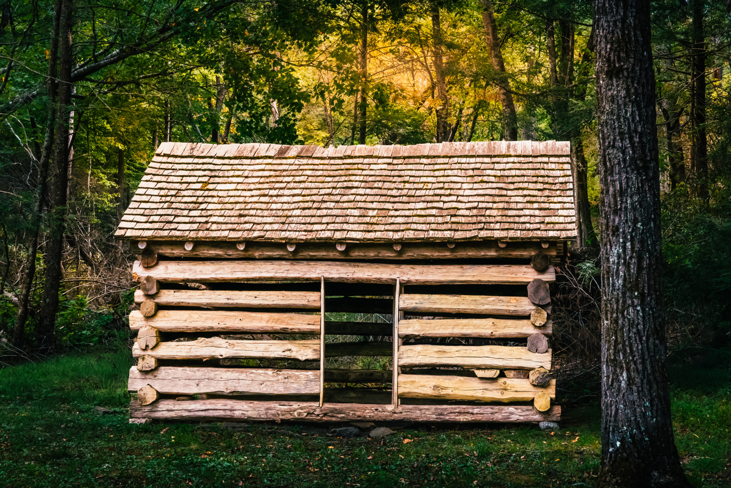 Historic Log Cabin in Great Smoky Mountains Historic Log Cabin in Great Smoky Mountains